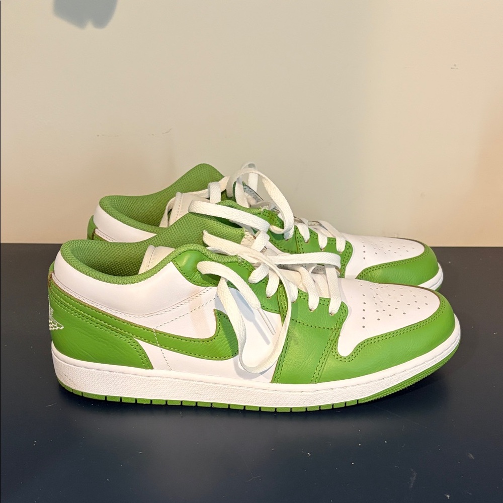 Nike jordan 1 chlorophyll